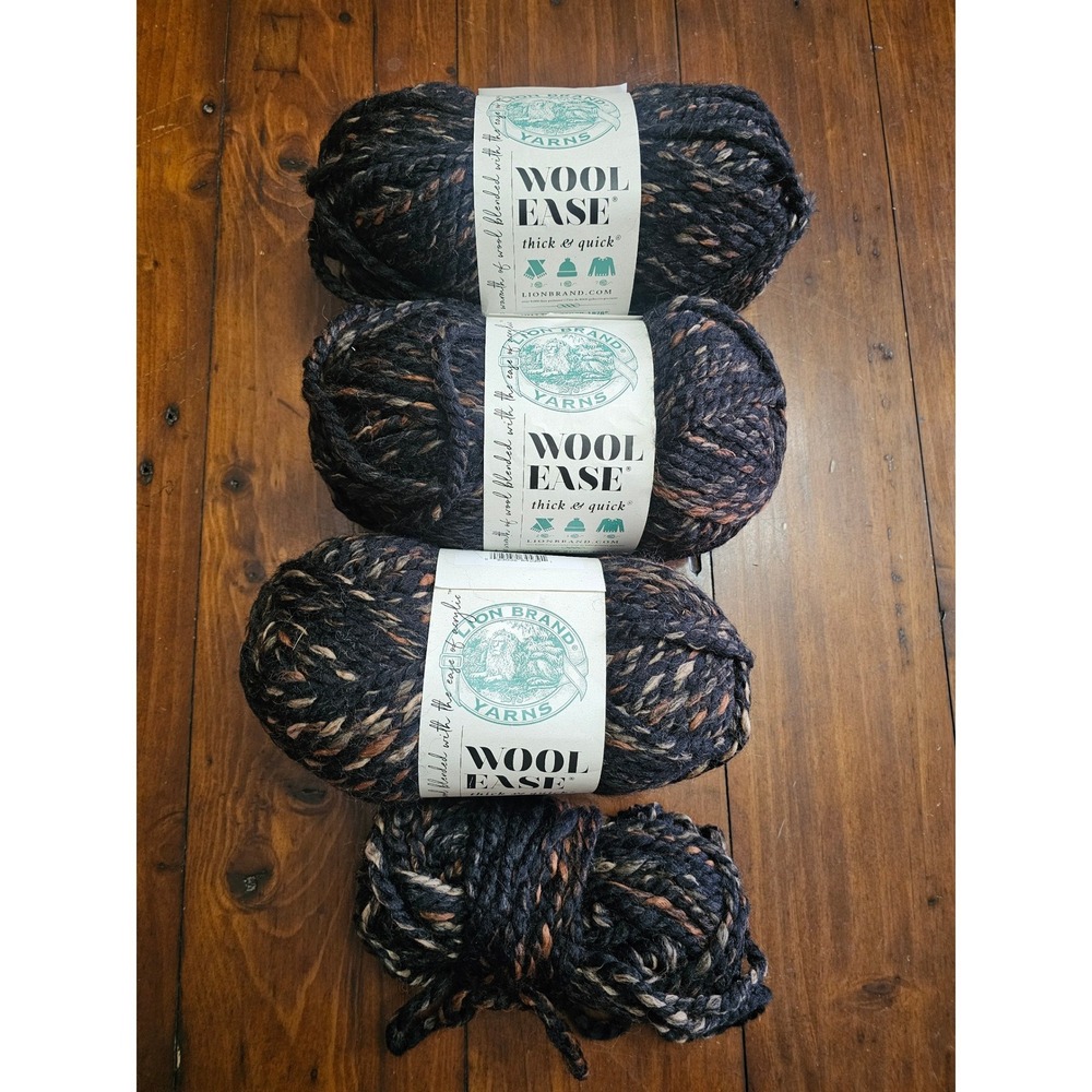Lion Brand‎ Wool-Ease Thick & Quick Yarn Black Brown Marbled 3.5 Skeins